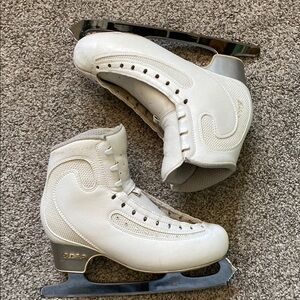 Edea Ice Fly 240 ⛸️✨